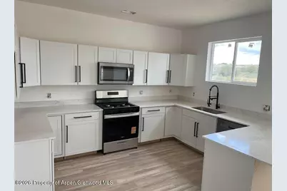 3113 Keyser Court, Grand Junction, CO 81504 - Photo 2