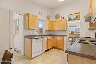 21 Cottonwood Ct, Parachute, CO 81635 - Photo 10
