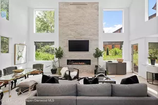 813 W Smuggler St, Aspen, CO 81611 - Photo 2