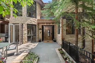 736 W Smuggler St, Aspen, CO 81611 - Photo 2