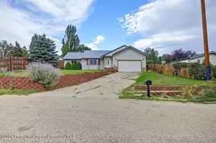 1139 Wilson Cir, Craig, CO 81625 - Photo 4