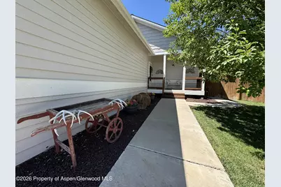 1124 E 17th Street, Rifle, CO 81650 - Photo 18