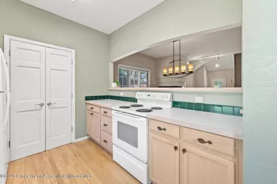 402 13th Street, Glenwood Springs, CO 81601 - Photo 8