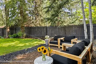 980 Cemetery Ln, Aspen, CO 81611 - Photo 20