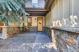 235 Spirit Way, New Castle, CO 81647 - Photo 2