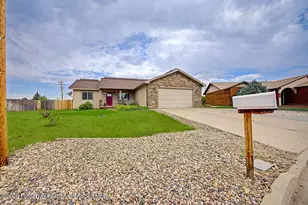 2096 W 2nd St, Craig, CO 81625 - Photo 2