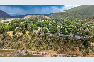 1102 Valley View Road, Glenwood Springs, CO 81601 - Photo 4