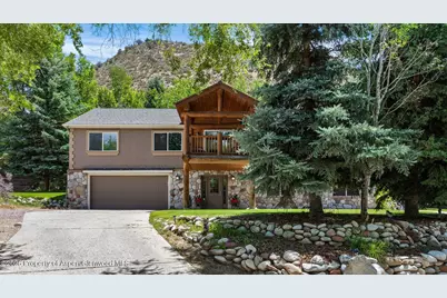 390 Jenny Place, New Castle, CO 81647 - Photo 2