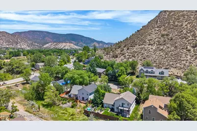 390 Jenny Place, New Castle, CO 81647 - Photo 8