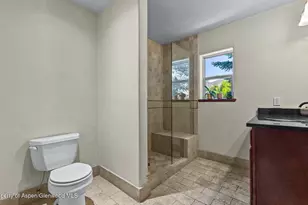 390 Jenny Pl, New Castle, CO 81647 - Photo 30