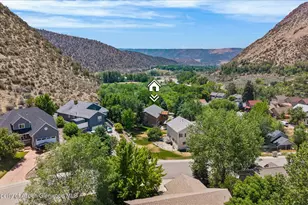 390 Jenny Pl, New Castle, CO 81647 - Photo 6