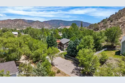 390 Jenny Place, New Castle, CO 81647 - Photo 6