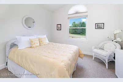 708 N Wildhorse Drive, New Castle, CO 81647 - Photo 12