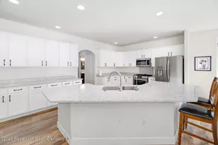 708 N Wildhorse Dr, New Castle, CO 81647 - Photo 2