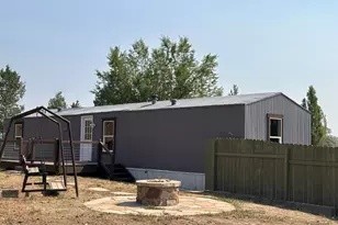 481 Elmwood St, Craig, CO 81625 - Photo 2