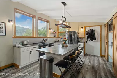 805 Red Mountain Drive, Glenwood Springs, CO 81601 - Photo 8