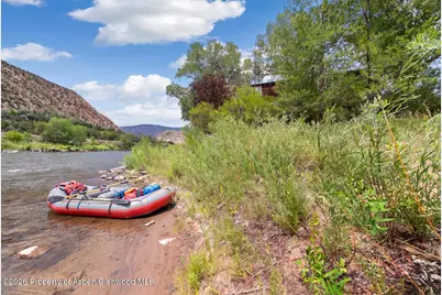440 Apple Drive, New Castle, CO 81647 - Photo 2