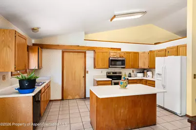 328 Dragonroot Drive, New Castle, CO 81647 - Photo 12