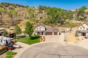 2621 Fairview Heights Ct, Rifle, CO 81650 - Photo 2