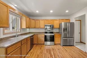 1064 Park W, Glenwood Springs, CO 81601 - Photo 6