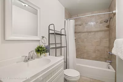 1064 Park West, Glenwood Springs, CO 81601 - Photo 14