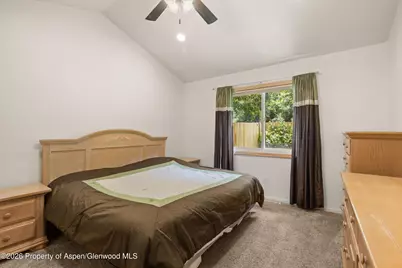 1064 Park West, Glenwood Springs, CO 81601 - Photo 10