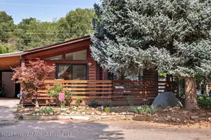 125 Center Dr, Glenwood Springs, CO 81601 - Photo 2