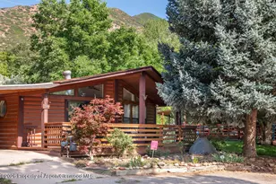 125 Center Dr, Glenwood Springs, CO 81601 - Photo 1