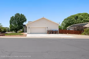 1425 Graham Ct, Rifle, CO 81650 - Photo 4