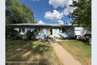 915 Washington Street, Craig, CO 81625 - Photo 1
