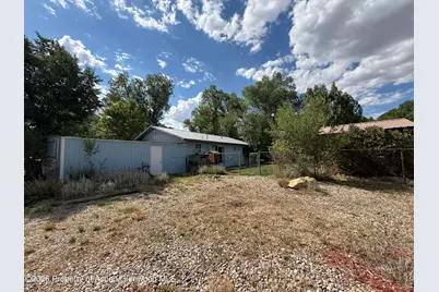 915 Washington Street, Craig, CO 81625 - Photo 16