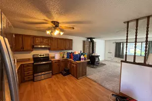 915 Washington St, Craig, CO 81625 - Photo 10