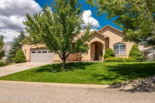 411 Lodge Pole Cir, Parachute, CO 81635 - Photo 2