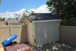 926 W 24th St, Rifle, CO 81650 - Photo 18