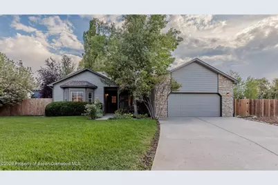 8 Stagecoach Lane, Carbondale, CO 81623 - Photo 2