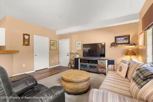 544 River View Dr, New Castle, CO 81647 - Photo 6