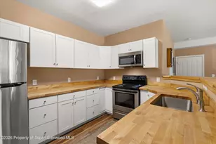 544 River View Dr, New Castle, CO 81647 - Photo 2