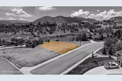 271 Deer Valley Drive, New Castle, CO 81647 - Photo 4