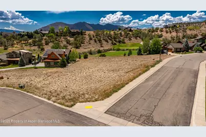 271 Deer Valley Drive, New Castle, CO 81647 - Photo 8