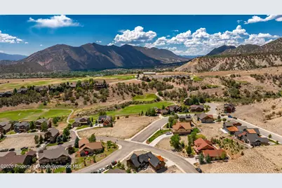 271 Deer Valley Drive, New Castle, CO 81647 - Photo 6