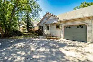 1007 Crown Dr, Carbondale, CO 81623 - Photo 4