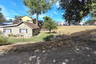 161 E 10th St, Rifle, CO 81650 - Photo 26