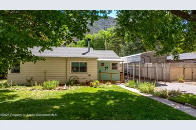 2906 Sopris Avenue, Glenwood Springs, CO 81601 - Photo 2