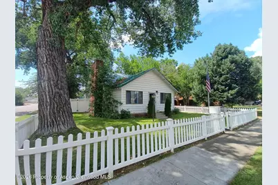600 Taylor Street, Craig, CO 81625 - Photo 2