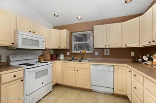 333 Columbine Dr, Rifle, CO 81650 - Photo 6