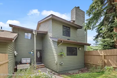 24 S Meadow View Court, Glenwood Springs, CO 81601 - Photo 2