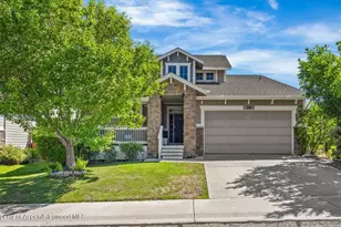 26 Kit Carson Peak Ct, New Castle, CO 81647 - Photo 1