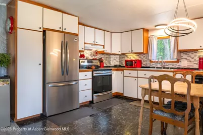 8 Navajo Street, New Castle, CO 81647 - Photo 16