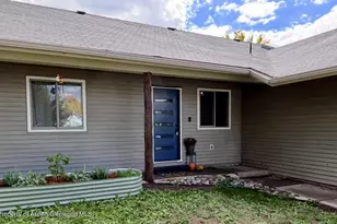 279 Lupine Dr, New Castle, CO 81647 - Photo 2
