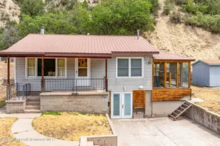 922 Lincoln Ave, Glenwood Springs, CO 81601 - Photo 2